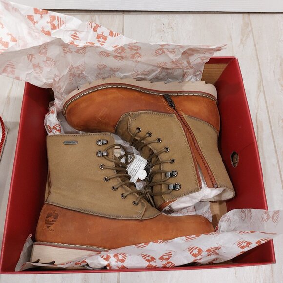 BNIB Royal Canadian Collective Boots - Picture 8 of 10